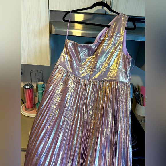 NWT shimmery purple & gold metallic one shoulder evening gown - Picture 7 of 14